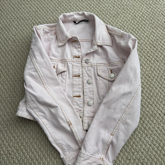 Zara pink denim Jean jacket - Picture 2 of 2
